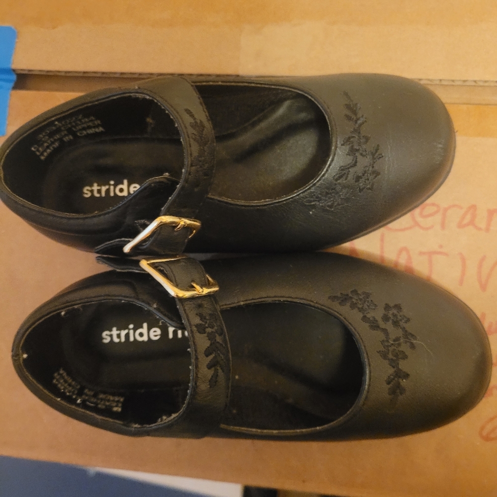 Baby shoes/ toddler